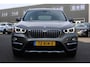 BMW X1 SDrive20i Orange Edition II Automaat Cruise/Camera/HeadUp/Stoelverwarming/LederMemory/PDC/Navi/Bluetooth/LED/18"LM/Trekhaak