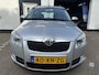 Skoda Roomster 1.6-16V Comfort /Automaat/Nieuwe apk bij aflevering/Airco/Lm velgen/Trekhaak