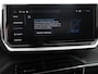 Peugeot 2008 1.2 PureTech 130pk Automaat Allure Navigatie Apple Carplay/Android Auto 360 camera Parkeersensoren Blind Spot Assist Adaptive Cruise Control Stoelverwarming Getinte ramen Climate Control