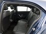 Mercedes-Benz A-klasse 180 Luxury automaat | Panorama Schuif-Kanteldak | MBUX Navigatie | Zwart lederlook Inclusief 24 maanden MB Certified garantie voor Europa.