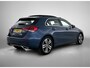 Mercedes-Benz A-klasse 180 Luxury automaat | Panorama Schuif-Kanteldak | MBUX Navigatie | Zwart lederlook Inclusief 24 maanden MB Certified garantie voor Europa.
