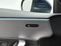 Mercedes-Benz A-klasse 180 Luxury automaat | Panorama Schuif-Kanteldak | MBUX Navigatie | Zwart lederlook Inclusief 24 maanden MB Certified garantie voor Europa.