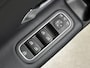 Mercedes-Benz A-klasse 160 Business Solution | Parkeerpakket met Camera | Ledkoplampen | Navigatie | Stoelverwarming | Inclusief 12 Maanden Garantie.