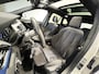 BMW X1 sDrive20i Executive Edition Panoramadak | Trekhaak | Navigatie/Android/Apple Carplay | LM Velgen | Voorstoelen Verwarmd | Achteruitrijcamera | Cruise Control |