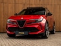 Alfa Romeo Junior Elettrica Veloce 54 kWh | Corsa stoelen | Pano-dak | Techno Pack | Sport Pack