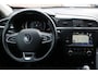 Renault Kadjar Renault Kadjar 1.2 TCE *Life* | Nieuwe Ketting + APK | Camera | Half- Leder | Cruise & Climate Control | Navigatie | Bluetooth |
