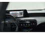 Peugeot e-5008 Allure Avantage 73 kWh 7p | 360 Camera | Dodehoekdetectie | Warmtepomp | Navigatie
