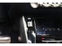 Peugeot e-2008 EV GT Pack 50 kWh 3-fase [ LED Apple/Android Stoelverwarming ]