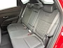 Hyundai Tucson 1.6 T-GDI HEV Pure Edition | BLACK PACK | DODEHOEKDETECTIE | STOEL + STUUR VERWARMING | CLIMA | NAVI |