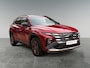 Hyundai Tucson 1.6 T-GDI HEV Pure Edition | BLACK PACK | DODEHOEKDETECTIE | STOEL + STUUR VERWARMING | CLIMA | NAVI |
