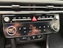 Hyundai Tucson 1.6 T-GDI HEV Pure Edition | BLACK PACK | DODEHOEKDETECTIE | STOEL + STUUR VERWARMING | CLIMA | NAVI |