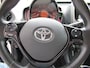 Toyota Aygo 1.0 VVT-i x-wave - Automaat- lichtmetalen velgen en telefoon navi.
