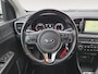Kia Sportage 1.6 GDI DynamicLine | Dealer Onderhouden | Stoelverwarming voor en achter | camera | Navigatie | Cruise Control | LM Velgen 17" | Lader | 12 Maanden BOVAG Garantie |