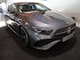 Mercedes-Benz A-klasse 180 Business Solution AMG | Panoramaschuifdak |  Head-up display | Premium Plus pakket | Nightpakket | 360° camera | Dodehoekassistent |