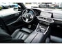 BMW X6 XDrive40i High Executive | Panorama | 360cam | Carbon | Adaptieve cruise control | Kristallen pook | 22 inch | Dealer onder