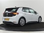 Volkswagen ID.3 Life 58 kWh | SOH 93.6% | Adaptive cruise | Stuur/stoel verwarming | Sfeerverlichting | Park assist | Carplay |