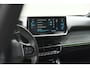 Peugeot e-2008 EV GT 50 kWh | 11 KW Lader | 96,3% SOH | Adaptieve Cruise Control | Dodehoekdetectie | Stoelverwarming | Navigatie