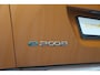 Peugeot e-2008 EV GT 50 kWh | 11 KW Lader | 96,3% SOH | Adaptieve Cruise Control | Dodehoekdetectie | Stoelverwarming | Navigatie