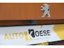 Peugeot e-2008 EV GT 50 kWh | 11 KW Lader | 96,3% SOH | Adaptieve Cruise Control | Dodehoekdetectie | Stoelverwarming | Navigatie