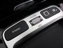 Mercedes-Benz A-klasse 180 Business Solution AMG | Panoramaschuifdak | Premium Plus pakket | Stoelverwarming | Achteruitrijcamera | MULTIBEAM LED |