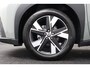 Toyota Aygo X Hybrid 115 pulse | Nieuw uit voorraad leverbaar | Achteruitrijcamera | Adaptieve cruise control | Draadloos Carplay / Android auto |