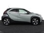 Toyota Aygo X Hybrid 115 pulse | Nieuw uit voorraad leverbaar | Achteruitrijcamera | Adaptieve cruise control | Draadloos Carplay / Android auto |