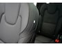 Volvo XC90 2.0 T8 Plug-in hybrid AWD Plus Dark Dealer onderh. / 1ste eigenaar / Orrefors / 360 camera / Harman-Kardon / Pano / Head-Up / Stoel+stuur verw. / Vapour Grey