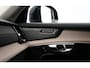 Volvo XC90 2.0 T8 Plug-in hybrid AWD Plus Dark Dealer onderh. / 1ste eigenaar / Orrefors / 360 camera / Harman-Kardon / Pano / Head-Up / Stoel+stuur verw. / Vapour Grey