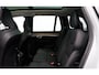 Volvo XC90 2.0 T8 Plug-in hybrid AWD Plus Dark Dealer onderh. / 1ste eigenaar / Orrefors / 360 camera / Harman-Kardon / Pano / Head-Up / Stoel+stuur verw. / Vapour Grey