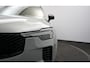 Volvo XC90 2.0 T8 Plug-in hybrid AWD Plus Dark Dealer onderh. / 1ste eigenaar / Orrefors / 360 camera / Harman-Kardon / Pano / Head-Up / Stoel+stuur verw. / Vapour Grey
