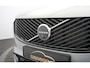 Volvo XC90 2.0 T8 Plug-in hybrid AWD Plus Dark Dealer onderh. / 1ste eigenaar / Orrefors / 360 camera / Harman-Kardon / Pano / Head-Up / Stoel+stuur verw. / Vapour Grey