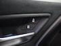 Mercedes-Benz A-klasse 180 Business Solution AMG | Panoramaschuifdak | Premium plus | Head-Up | Stoelverwarming | Achteruitrijcamera |  MULTIBEAM LED |
