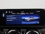 Mercedes-Benz A-klasse 180 Business Solution AMG | Panoramaschuifdak | Premium plus | Head-Up | Stoelverwarming | Achteruitrijcamera |  MULTIBEAM LED |