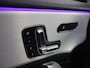 Mercedes-Benz A-klasse 180 Business Solution AMG | Panoramaschuifdak | Premium plus | Head-Up | Stoelverwarming | Achteruitrijcamera |  MULTIBEAM LED |