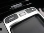 Mercedes-Benz A-klasse 180 Business Solution AMG | Panoramaschuifdak | Premium plus | Head-Up | Stoelverwarming | Achteruitrijcamera |  MULTIBEAM LED |