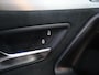 Mercedes-Benz A-klasse 180 Business Solution AMG | Panoramaschuifdak | Premium plus | Head-Up | Stoelverwarming | Achteruitrijcamera |  MULTIBEAM LED |