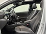 Mercedes-Benz A-klasse 200 Premium / PANO / NL Auto / DealerOH / Camera / Navi / StoelVW / Keurige staat!