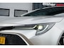 Toyota Corolla 2.0 Hybrid Executive JBL ✓1E EIGENAAR ✓DEALERONDERHOUDEN ✓CAMERA ✓TREKHAAK✓STOELVERWARMING