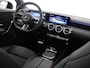 Mercedes-Benz A-klasse 180 Business Solution AMG | Panoramaschuifdak | Stoelverwarming | Achteruitrijcamera |  MULTIBEAM LED |
