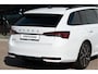 Skoda Octavia Combi 1.5 TSI MHEV Sportline Business | Pano | Trekhaak | ACC | Navi | Dodehoekdet. | Matrix LED | 19"