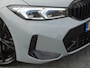 BMW 3-Serie Touring 330e 292PK X-Drive M-Sport / Brooklyn / 2022 / pano / LED