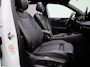 Volkswagen Tiguan 1.5 eHybrid R-Line 272 PK | Panoramadak | Blackline | Groot scherm Navigatie | Leder | Memory | Head Up | Harman Kardon | stuur en stoelverwarming | 360 Camera | Matrix | Side Assist |