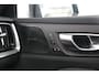 Volvo V60 2.0 T6 Plug-in hybrid AWD Plus Dark | Trekhaak Elektr | SOH 99% | Voorstoelen elektr. | Harman en Kardon | Leder | Camera | Adaptive Cruise | Stoel-/Stuurverwarming | Elektr Achterklep