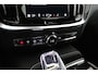 Volvo V60 2.0 T6 Plug-in hybrid AWD Plus Dark | Trekhaak Elektr | SOH 99% | Voorstoelen elektr. | Harman en Kardon | Leder | Camera | Adaptive Cruise | Stoel-/Stuurverwarming | Elektr Achterklep