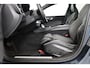 Volvo V60 2.0 T6 Plug-in hybrid AWD Plus Dark | Trekhaak Elektr | SOH 99% | Voorstoelen elektr. | Harman en Kardon | Leder | Camera | Adaptive Cruise | Stoel-/Stuurverwarming | Elektr Achterklep
