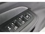 Volvo V60 2.0 T6 Plug-in hybrid AWD Plus Dark | Trekhaak Elektr | SOH 99% | Voorstoelen elektr. | Harman en Kardon | Leder | Camera | Adaptive Cruise | Stoel-/Stuurverwarming | Elektr Achterklep