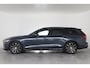 Volvo V60 2.0 T6 Plug-in hybrid AWD Plus Dark | Trekhaak Elektr | SOH 99% | Voorstoelen elektr. | Harman en Kardon | Leder | Camera | Adaptive Cruise | Stoel-/Stuurverwarming | Elektr Achterklep
