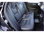 Volvo XC60 2.0 T6 Plug-in hybrid AWD Ultimate Dark Head-Up Long-Range 20"Velgen Schuifdak.
