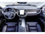 Volvo XC60 2.0 T6 Plug-in hybrid AWD Ultimate Dark Head-Up Long-Range 20"Velgen Schuifdak.