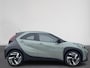 Toyota Aygo X Hybrid 115 envy JBL Audio | Elektrisch vouwdak | ACC | Clima | Camera| PDC voor+achter | Carplay | DAB | ( Vestiging - Vianen )
